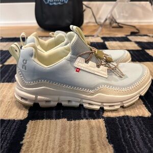 On Cloud Glacier Seedling Shoes